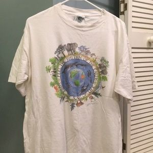 T-Shirt w/ Environmental Motif